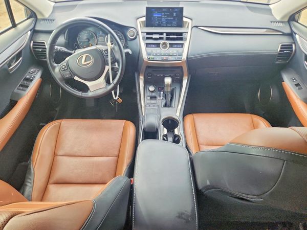 2015 LEXUS NX 200t Luxury