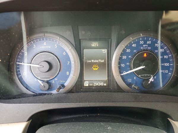 2015 TOYOTA SIENNA
