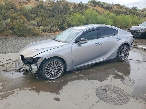 2023 LEXUS IS 300 Premium