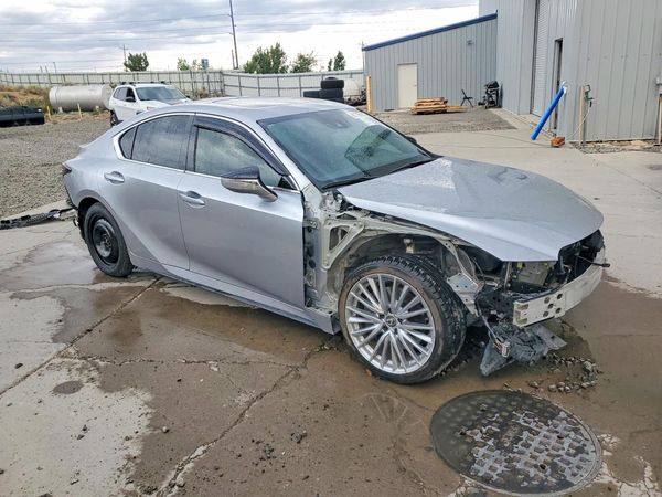 2023 LEXUS IS 300 Premium