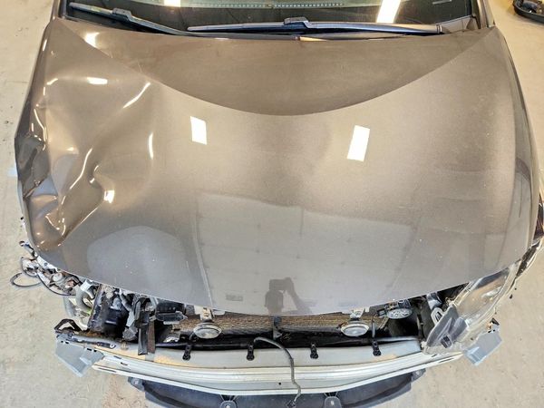 2018 TOYOTA PRIUS Plus/Premium/Advanced