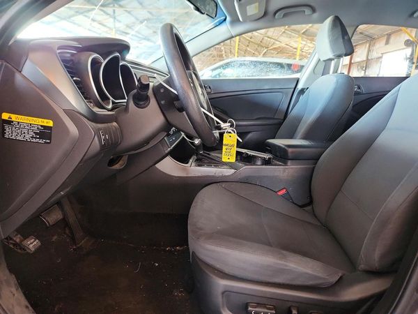 2015 KIA OPTIMA GL - Middle-low