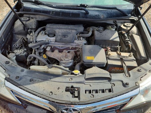 2012 TOYOTA CAMRY