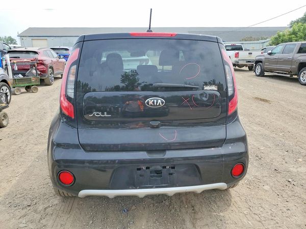 2017 KIA SOUL Plus