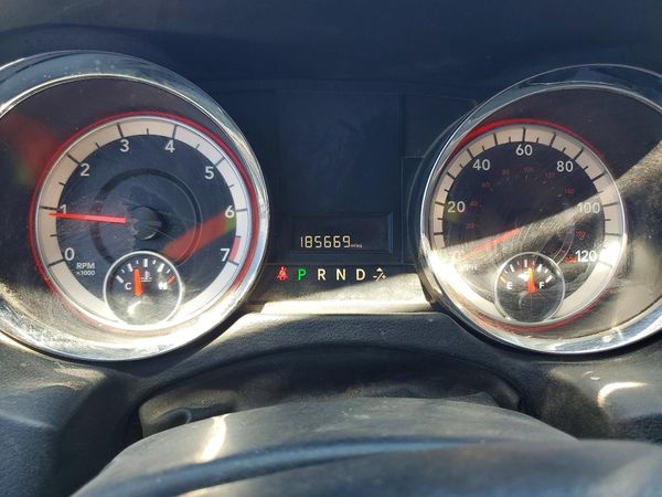 2016 DODGE GRAND CARAVAN SE