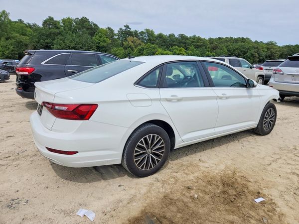 2021 VOLKSWAGEN JETTA S / SE / R-Line