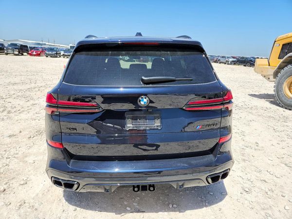 2026 BMW X5 M60i