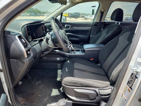 2022 KIA SORENTO LX