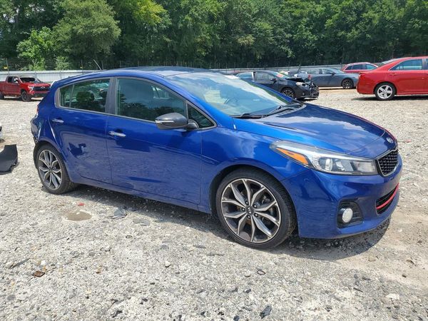 2017 KIA FORTE5 EX Premium, SX