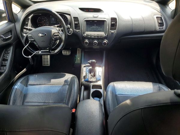 2017 KIA FORTE5 EX Premium, SX