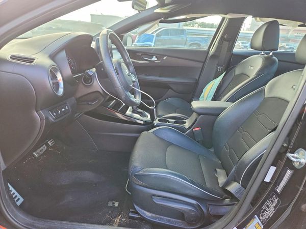 2021 KIA FORTE GT Line