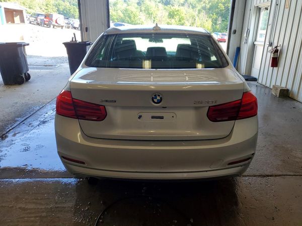 2018 BMW 320 xDrive SA