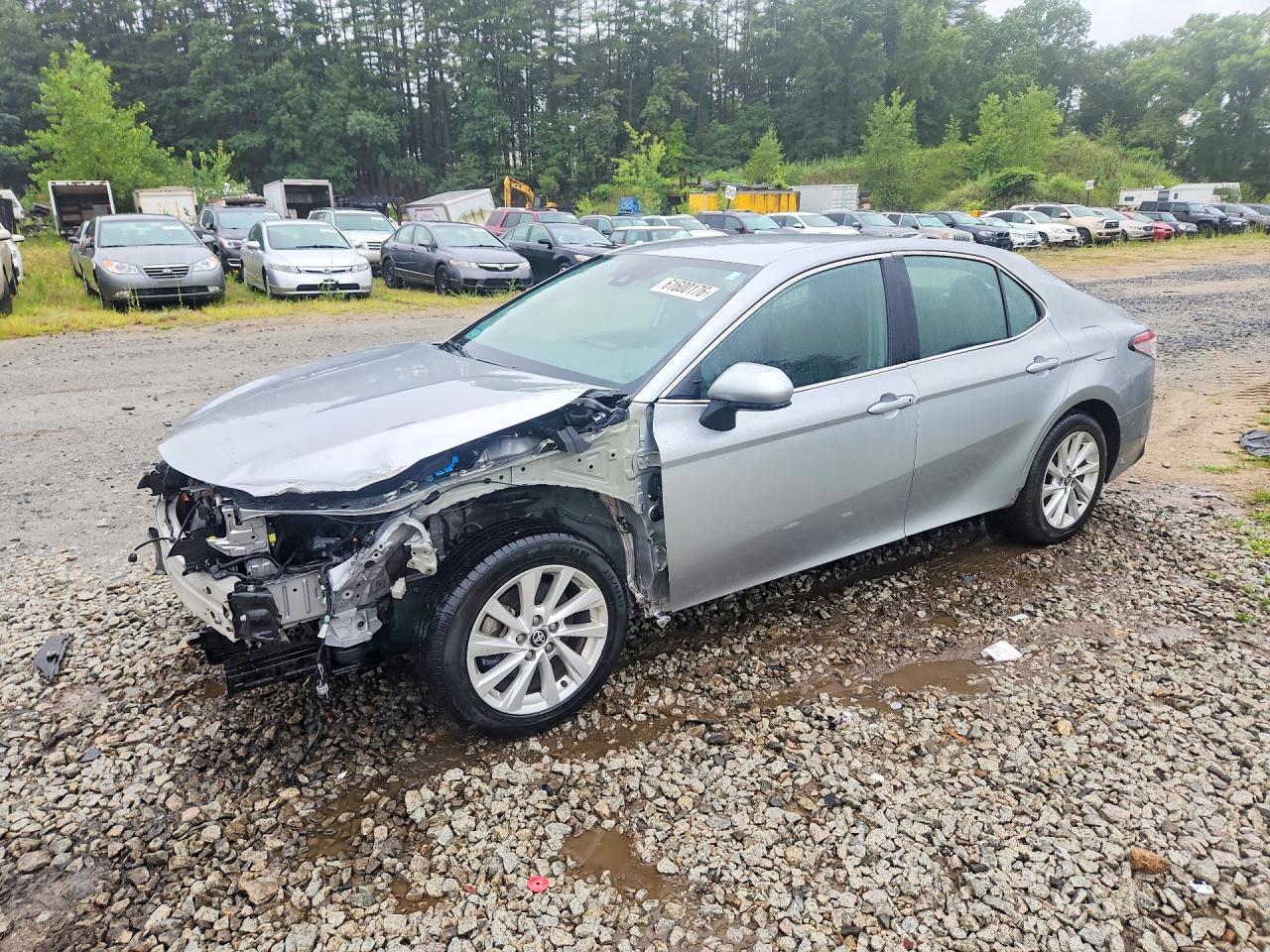 2024 TOYOTA CAMRY