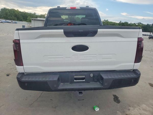 2024 FORD F150