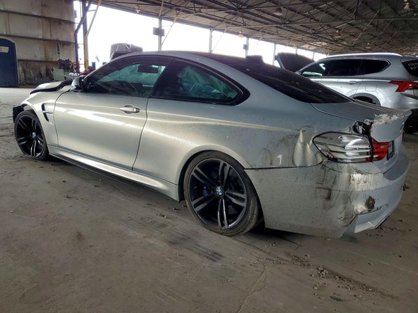 2015 BMW M4