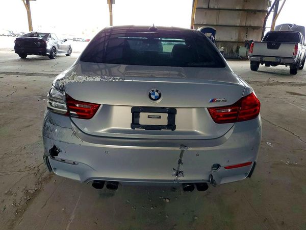 2015 BMW M4