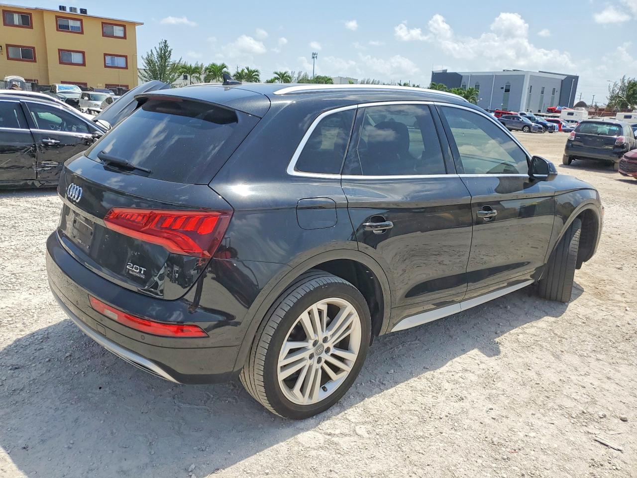 2018 AUDI Q5 quattro Prestige