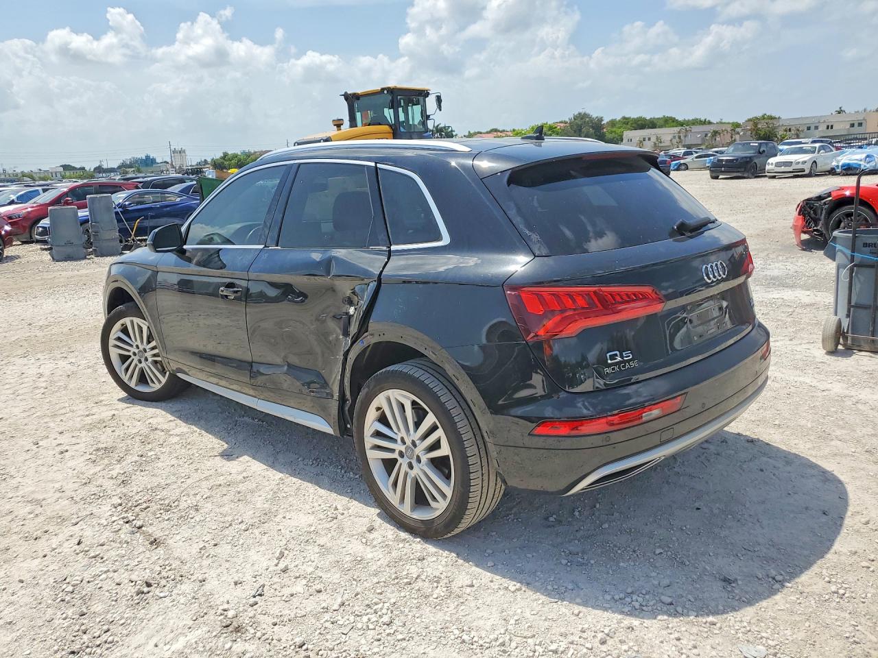 2018 AUDI Q5 quattro Prestige