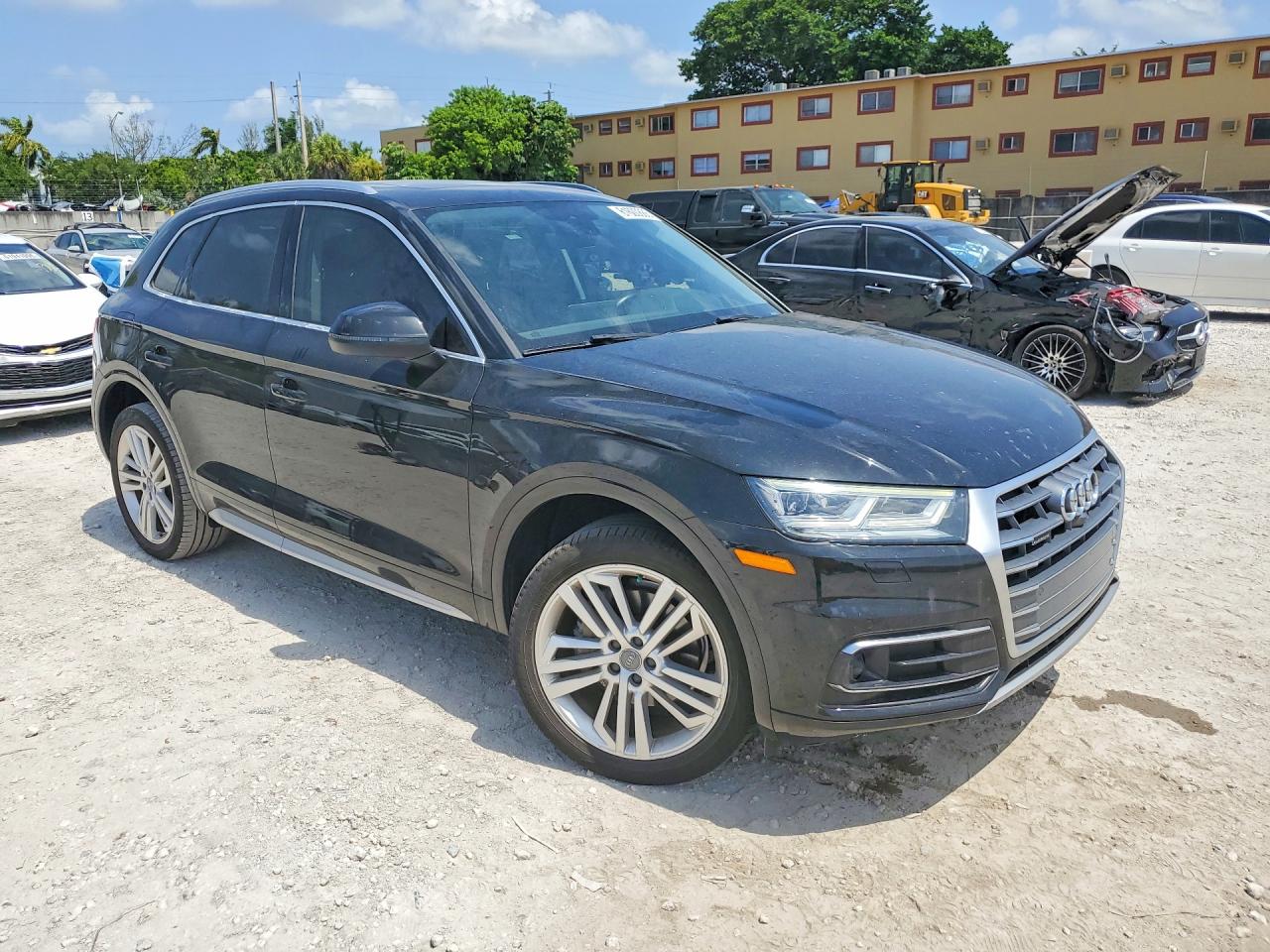 2018 AUDI Q5 quattro Prestige