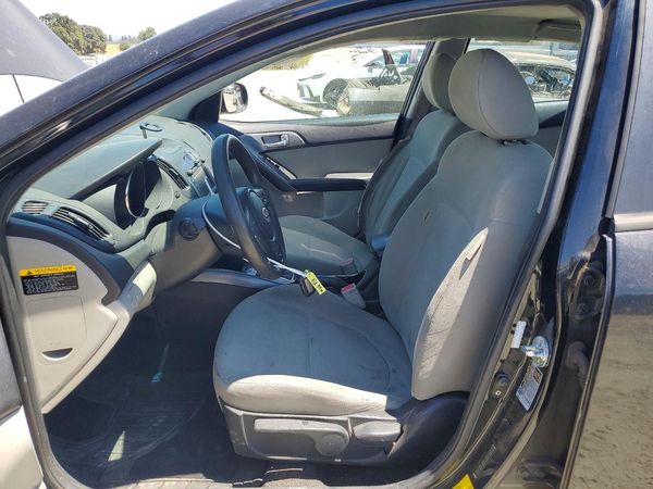 2013 KIA FORTE