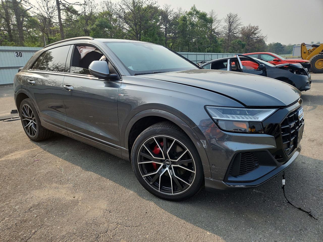 2020 AUDI Q8