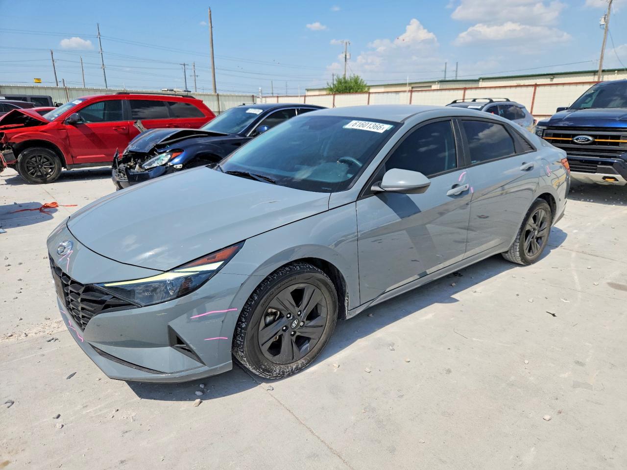 2022 HYUNDAI ELANTRA SEL