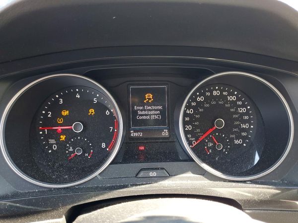 2018 VOLKSWAGEN TIGUAN S