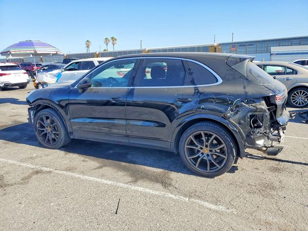 2023 PORSCHE CAYENNE
