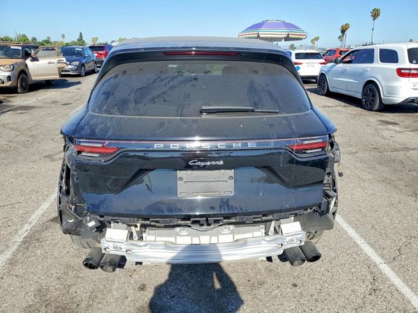 2023 PORSCHE CAYENNE