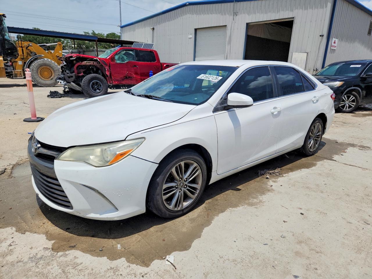 2016 TOYOTA CAMRY