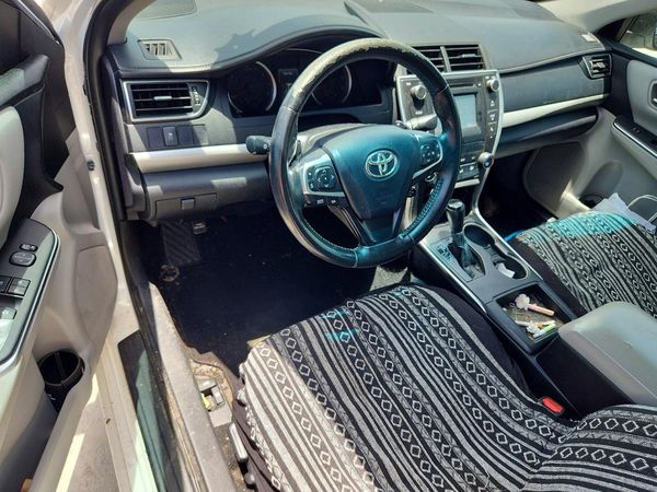 2016 TOYOTA CAMRY