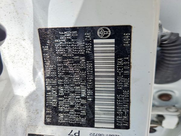 2016 TOYOTA CAMRY