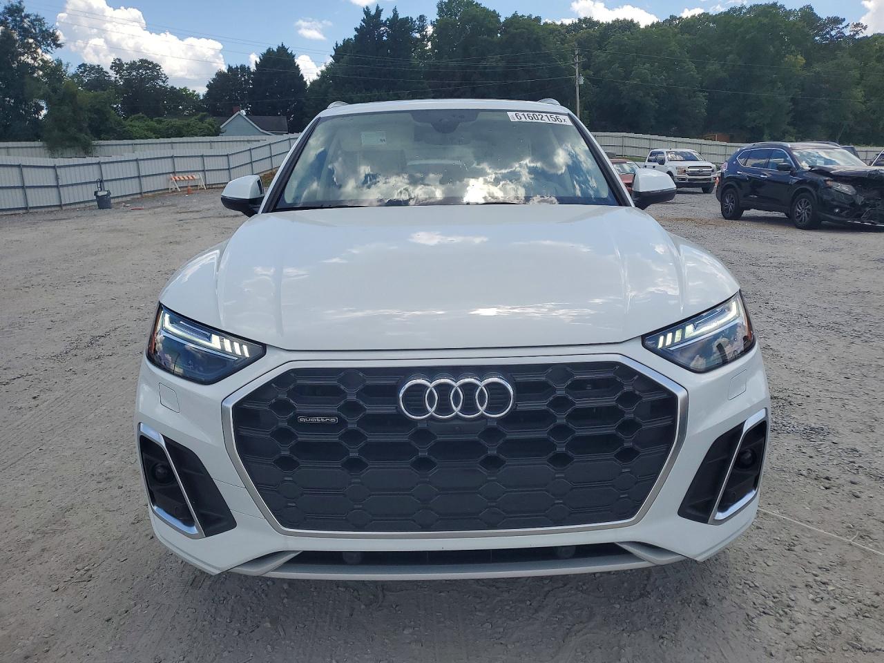 2023 AUDI Q5 S Line quattro Prestige