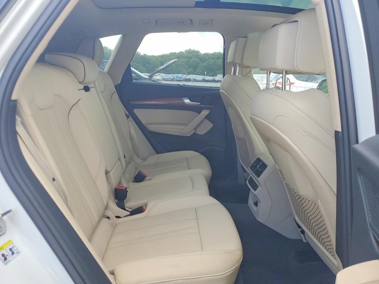 2023 AUDI Q5 S Line quattro Prestige