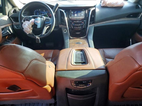 2016 CADILLAC ESCALADE