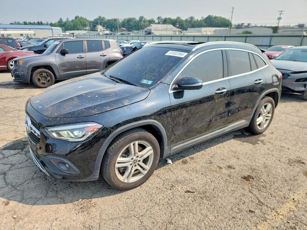 2021 MERCEDES-BENZ GLA
