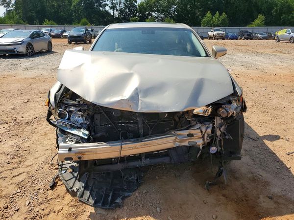 2015 LEXUS ES 300h