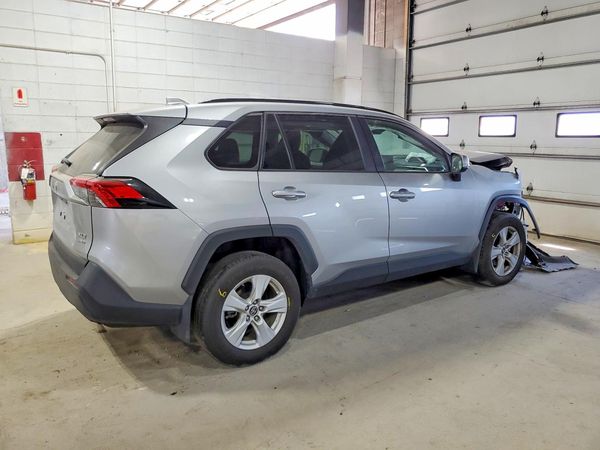 2019 TOYOTA RAV4 XLE / XLE Premium 4WD