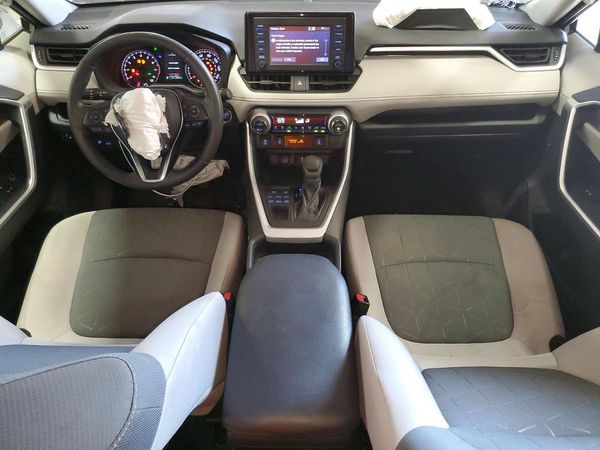2019 TOYOTA RAV4 XLE / XLE Premium 4WD