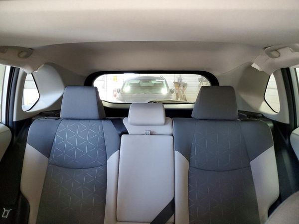 2019 TOYOTA RAV4 XLE / XLE Premium 4WD