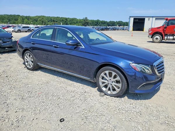 2017 MERCEDES-BENZ E