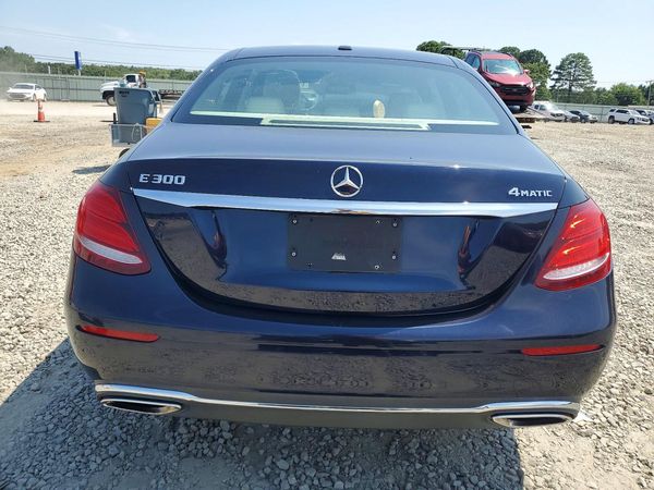 2017 MERCEDES-BENZ E