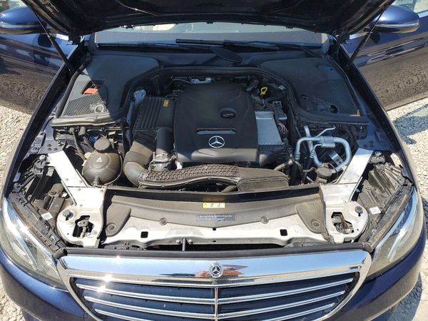 2017 MERCEDES-BENZ E