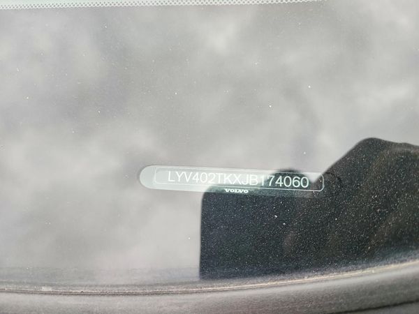 2018 VOLVO S60
