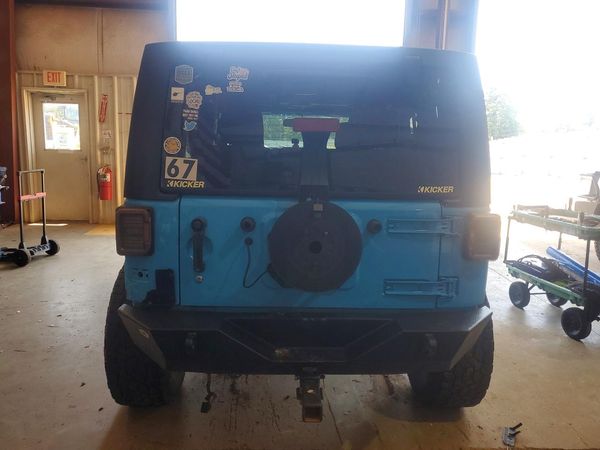 2017 JEEP WRANGLER UNLIMITED SAHARA 4X4
