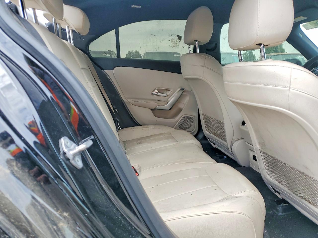 2021 MERCEDES-BENZ A A220