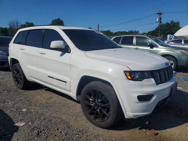 2017 JEEP GRAND CHEROKEE