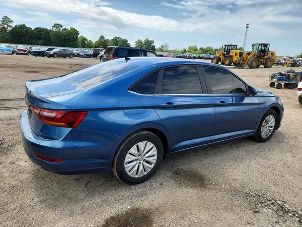 2019 VOLKSWAGEN JETTA S, SE, R-Line