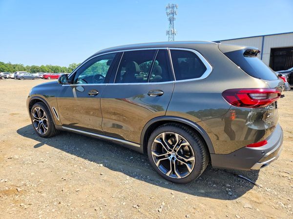 2023 BMW X5 sDrive40i
