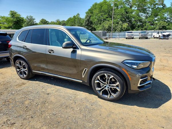2023 BMW X5 sDrive40i
